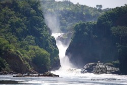 Acercándonos a las Murchison Falls